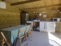 Small cosy Bluebell cabin in the French countryside