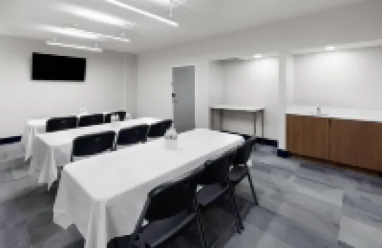 La Quinta Inn & Suites by Wyndham Houston Stafford Sugarland