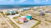 Privacy of Fort Morgan! 50 Stps to Beach & Pool! New 4 Sq Game & Outdoor Dining!