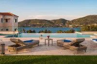 Grand View Villas - Pools