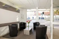 Séjours & Affaires Reims Clairmarais - 2つ星