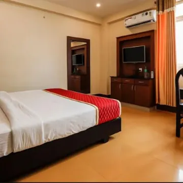 Hotel Pioneer Paradise