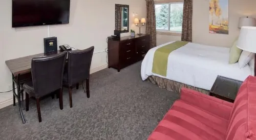 GetAways at Falcon Point Resort