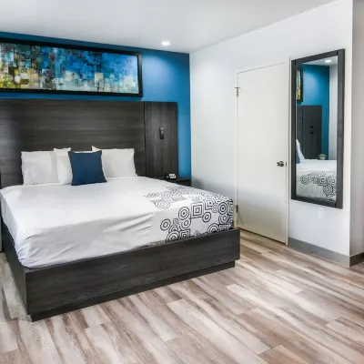 Parkside Inn Anaheim Hotels near Anaheim Plaza