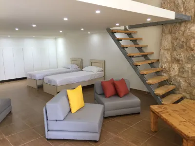 Damour Country Club