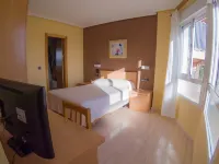 Hostal Meseguer Hotels in Elche