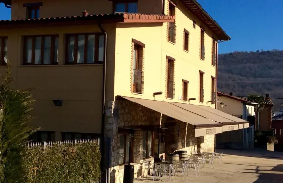 鄉村洛杉磯魯特羅斯酒店