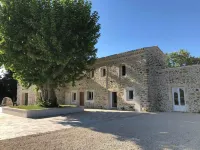 La Petite Plaine Hotel a Grignan