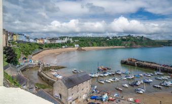 St Julians View - 1 Bedroom Apartment - Tenby