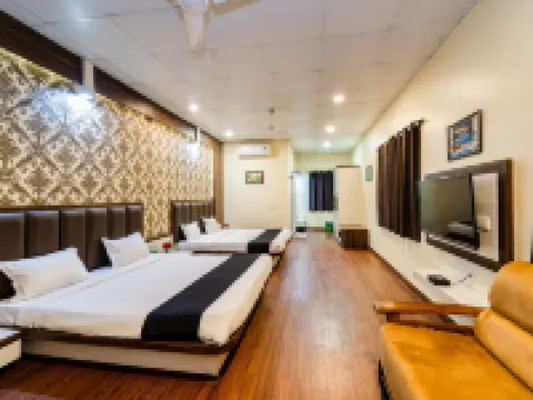Narmada Hills Resort Hotels in Omkareshwar