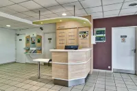 B&B Hotel Montluçon Saint-Victor Hotels in Premilhat
