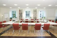 Parkhotel Wolfsburg Hotels in Wolfsburg