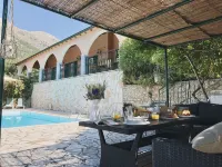 Gran Domenica Villa Corfu, Private Pool, Sea View, Garden - Villas