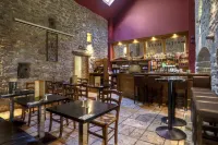 The Coach House Hotel - bar