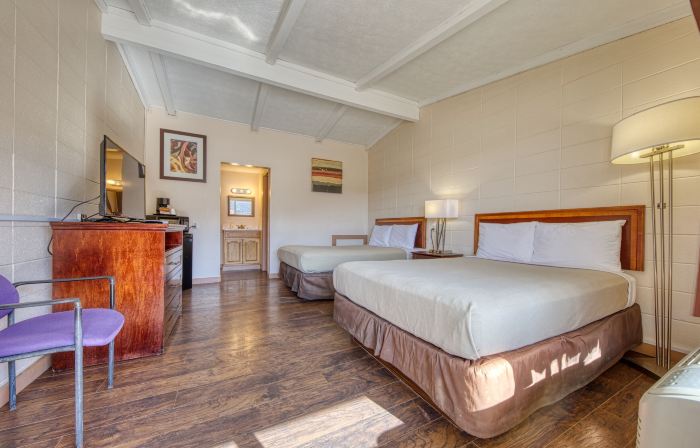 Royal Inn