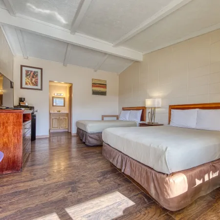 Royal Inn