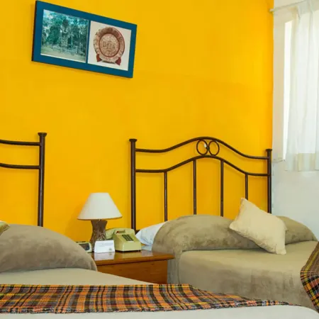 Hotel Casa Flores de Tikal