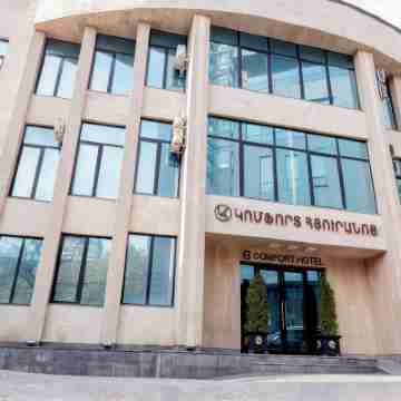 Comfort Hotel Hotel Exterior