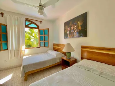 Villa Palomas A Unos Pasos de Playa la Ropa Các khách sạn ở 