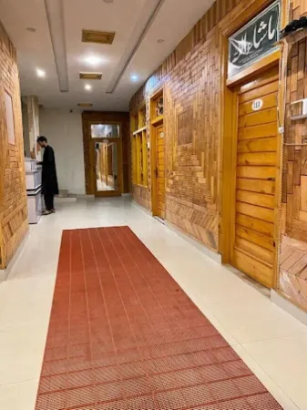 Sunshine Hotel & Restaurant Отели в г. Malam Jabba