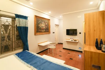 MGM Whispering Nest Yelagiri Отели рядом с достопримечательностью «Kalandara Darga»