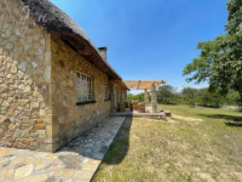 朱莉亞斯代爾可愛三卧室房屋 - 2273 尼揚加酒店