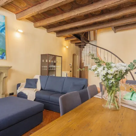 Antiche Mura Como by Rent All Como