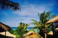 Ten Moons Lipe Resort - Meerblick