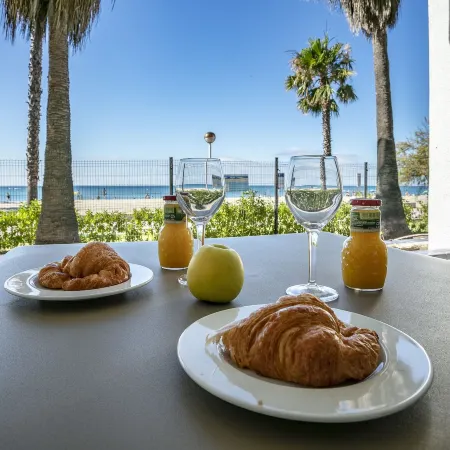 Pins Platja Apartments