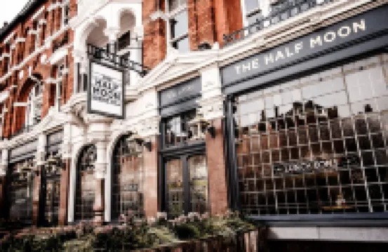 هاف مون Hotels near هيرن هيل