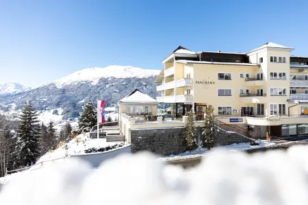 Wellness Aparthotel Panorama Alpin - Ferienwohnungen Jerzens im Pitztal