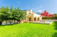 Villa Katerina Large Private Pool Walk to Beach Sea Views A C Wifi Car Not Required - 1021