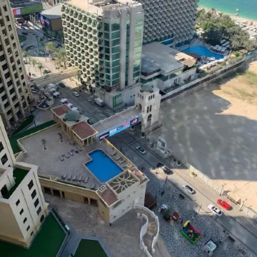 Bollywood Beach Hostel
