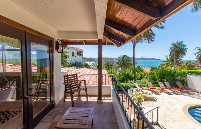 Stunning Home with Brand-New Guesthouse and Oceanview Terrace with Private Swimming Pool & Hot Tub