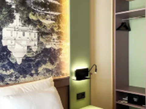 康蒂酒店 鄰近維爾紐斯站的酒店