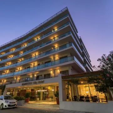 Manousos City Hotel