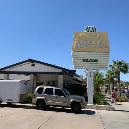 The Sands Motel