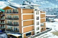 Simsa Heights Manali