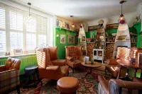 拉爾沃思灣飯店