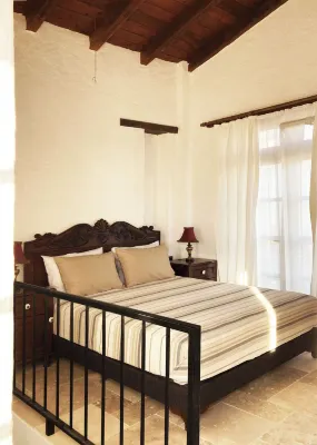 Palma Alacati Hotels in Kemalpaşa Osb