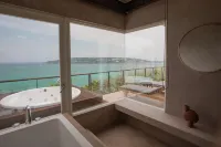 Kayatsuma Okinawa Hotel & Resort - Hot Springs