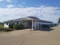Super 8 by Wyndham Smoky Lake