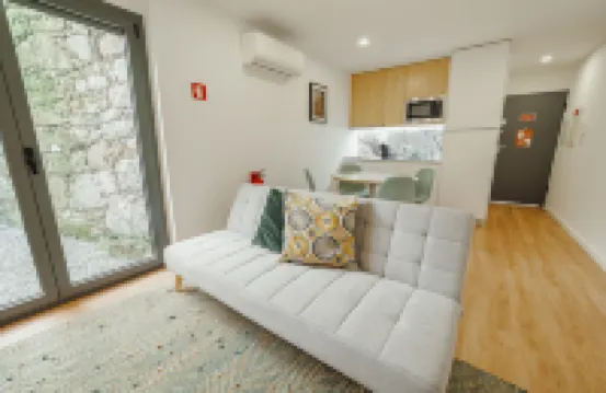 庭院波爾圖設計公寓L配有露台