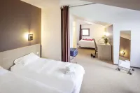Hotel Loreak Hotels in Байонна
