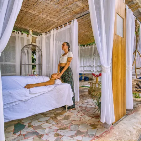 ECOTICA Boutique Hotel