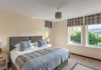 Loch Ness Cottages Hotels in Drumnadrochit
