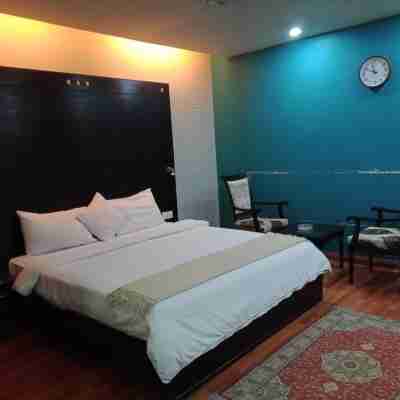 Hira Guest House Rooms