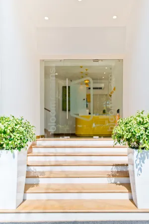 Bloomrooms @ City Centre Отели рядом с достопримечательностью «Индиан Институт оф Сайенс»