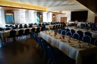 Hotel Zur Post Hotels in Essel
