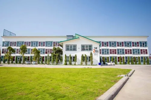 The Zell Budget Hotel Buriam Hotel di Huai Rat